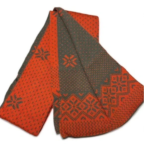 Simplicity Knit Winter Scarf Wide Long Wrap Gray and Orange Reversible U… - Picture 4 of 15